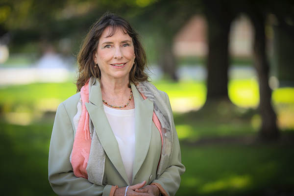 2022-kitty-cardwell-fbi-award.jpg Kitty Cardwell